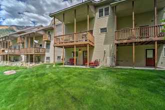 Others 4 Townhome w/ Mtn Views: 1 Block to Downtown Ouray!