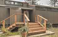 Others 2 Homey Colfax Getaway w/ Private Hot Tub!