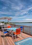 Primary image Waterfront Cape Cod Cottage w/ Beach & Deck!