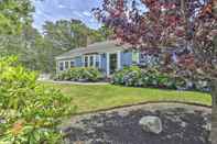 Lainnya Cape Cod House w/ Deck & Grill - 2 Miles to Beach!