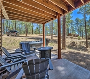 Others 2 Cozy Ruidoso Cabin Retreat w/ Private Hot Tub