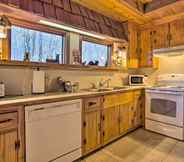 Others 4 Riverside Cabin w/ Deck by Hiking Trails & Fishing