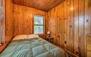 Lain-lain 5 Quaint Cabin on Kentucky Lake w/ Resort Perks
