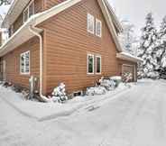 Khác 5 Cozy Eagle River Home w/ Paddleboard & 2 Kayaks!