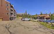 Others 4 Silverthorne Condo w/ Mtn Views: 11 Mi to Keystone