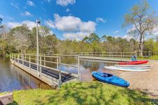 Others Stocked Fishing Pond On-site: Quiet Pensacola Home