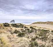 Others 2 Coastal Oregon Home - Pacific Views, Walk to Beach