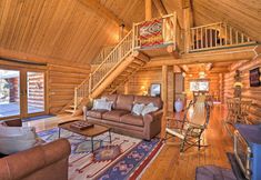 其他 3 Bend Log Cabin w/ Cascade Mountain Views!