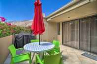 Lain-lain Classic-yet-modern Abode by Downtown Palm Springs!