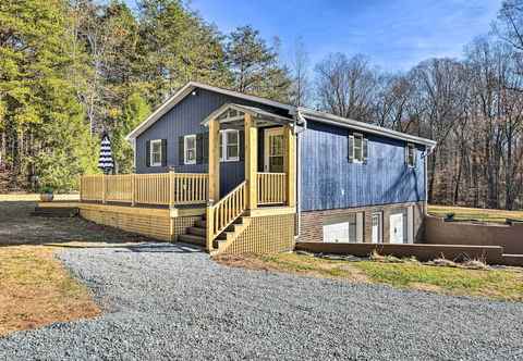 Khác Charming Yadkin Valley Cottage w/ Deck & Yard