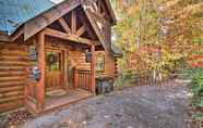 Others 2 Cozy Log Cabin: 7 Mi to Gatlinburg & Pigeon Forge!