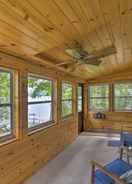 Ảnh chính Lakefront Family Escape w/ Views, Dock, & Kayaks!