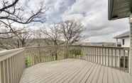 Others 3 Family Minnesota Vacation Rental w/ Balcony