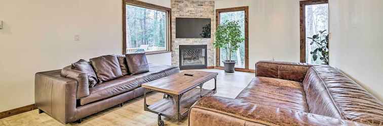 Lainnya Poconos Vacation Home w/ Deck & Fire Pit