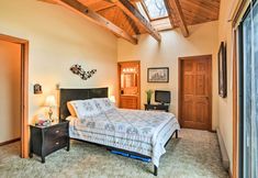 其他 4 Brocton Escape: Skiing, Snowtubing, Hiking!