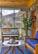 Imej utama 'the Rock Cottage': Quiet Escape w/ Porch!