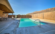 Others 3 Mountain-view Moab Home w/ Pool & Hot Tub Access!