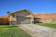 Others Mountain-view Moab Home w/ Pool & Hot Tub Access!