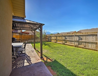 Others 2 Mountain-view Moab Home w/ Pool & Hot Tub Access!