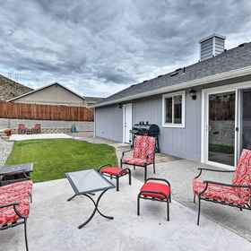 Primary image 1 Saddle Rock East: Wenatchee Home < 3 Miles to Town, Khách sạn Washington