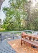 Imej utama Modern Home w/ Deck - 15 Mi to Downtown Charlotte