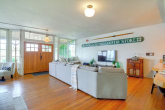 Others 4 Gig Harbor House w/ Private Beach + Views!