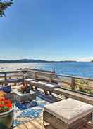 ภาพหลัก Beautiful Gig Harbor House w/ Beach + Views!