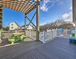 Lain-lain 2 Coastal Home W/deck, Outdoor Shower: Walk to Beach