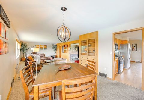 Others Family-friendly Yakima Escape w/ Yard & Pool!