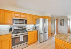 Others 7 Family-friendly Yakima Escape w/ Yard & Pool!