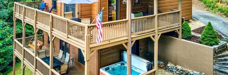 Others Spacious Murphy Mtn Chalet w/ Private Hot Tub!