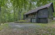 Lainnya 3 Stunning Hilltop Cabin on 2 Acres w/ River View!