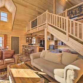 Interior 1 Sunny Forest Cabin w/ Views of Pikes Peak Mtn!, Colorado Wolf and Wildlife Center Hotels