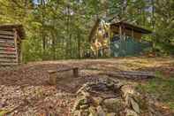 Lain-lain Secluded Dupont State Forest Home, Pets Welcome!
