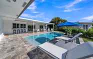 อื่นๆ 2 Casa Sunset Waterfront Pool Home by Redawning