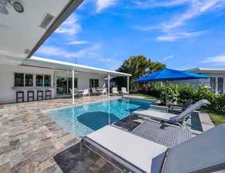 อื่นๆ 2 Casa Sunset Waterfront Pool Home by Redawning