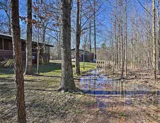 Lainnya 2 Serene Cabins w/ Decks & 8 Acres on Kiamichi River