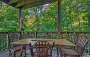 Lainnya 5 Mountain Air Condo w/ Deck & Views, Pets Welcome!