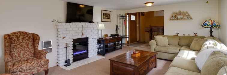 Others Empire Vacation Rental w/ Fire Pit & Gas Grill!