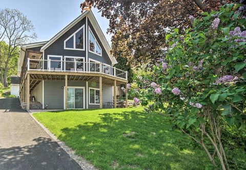 Others Finger Lakes Getaway in Conesus w/ Dock Access!