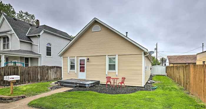 Others Council Bluffs Cottage: Proximity to Parks!