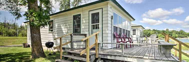 Lain-lain Pet-friendly Beachfront Dent Cabin w/ Grill!