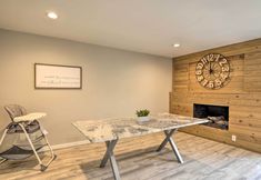 其他 6 16 Mi to Lake Ray Hubbard: Garland Family Home