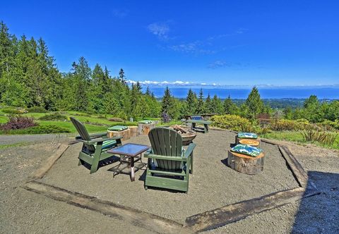 其他 Picturesque Port Angeles Cabin w/ Fire Pit!