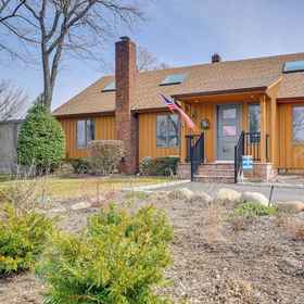 Primary image 1 Amazing Rocky Point Retreat Overlooking the Sound!, Suffolk County Hotels