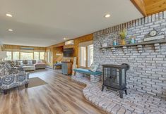 Others 7 Amazing Rocky Point Retreat Overlooking the Sound!