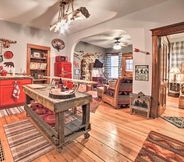 Others 4 One-of-a-kind Rustic Retreat in Dtwn Sturgeon Bay!