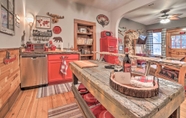 Others 6 One-of-a-kind Rustic Retreat in Dtwn Sturgeon Bay!