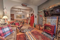 Others One-of-a-kind Rustic Retreat in Dtwn Sturgeon Bay!