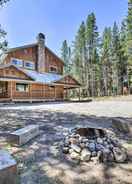 Imej utama Contemporary Cabin w/ Game Room & Fire Pit